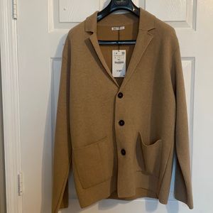 Men Light Sweater-Jacket Size L new with tags